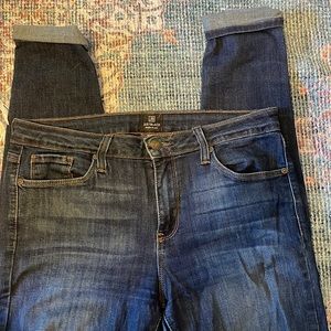 Skinny jeans, great shape